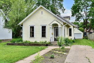 415 W Wabasha St, Winona, MN 55987