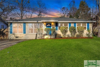 2052 E 42nd St, Savannah, GA 31404