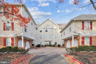 5832 Wyndham Cir, Columbia, MD 21044