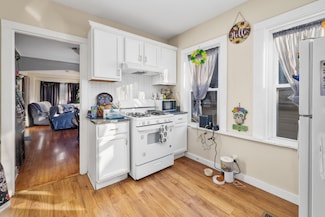 1311 S 14th St Unit 1313, Milwaukee, WI 53204