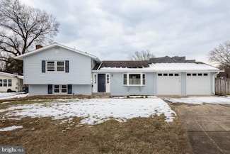 5900 Ridge View Dr, Alexandria, VA 22310