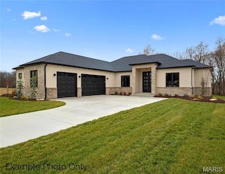 624 Legacy Dr, Waterloo, IL 62298