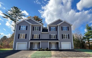 41 Hamlen St Unit RIGHT, Taunton, MA 02780