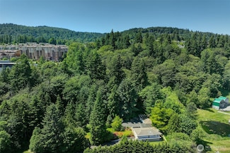 7603 Renton Issaquah Rd SE, Issaquah, WA 98027