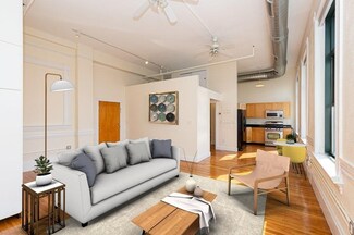 70 Exchange St Unit 202, Lynn, MA 01901