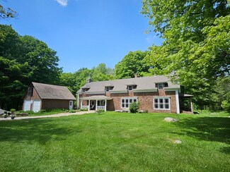 233 Fire Tower Rd, Pomfret Center, CT 06259