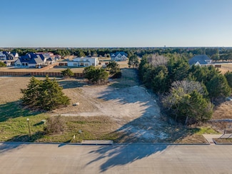 4210 Tea Olive Dr, Glenn Heights, TX 75154