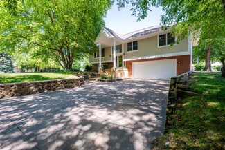 3663 Symphony Ln, Saint Joseph, MI 49085