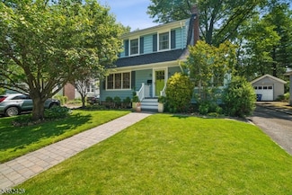534 Summit Ave, Maplewood, NJ 07040