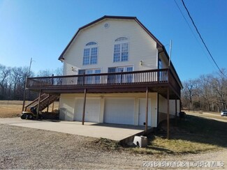 1069 Wildrose Ln, Stover, MO 65078