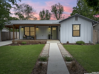 606 Harper St, Kerrville, TX 78028