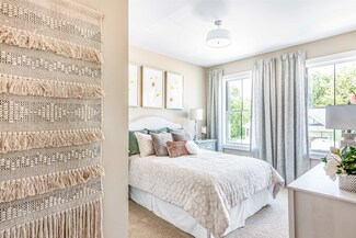 509 Vale Dr Unit SM 22, South Burlington, VT 05403