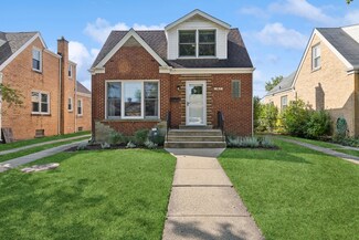 4935 Birchwood Ave, Skokie, IL 60077