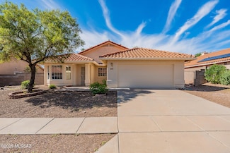 7964 E Waverly St, Tucson, AZ 85715