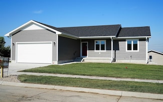 192 Novak St, Platte Center, NE 68653
