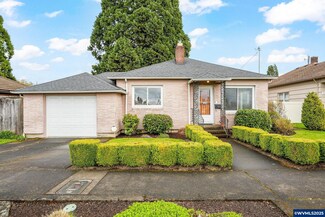 1035 N 3rd Ave, Stayton, OR 97383