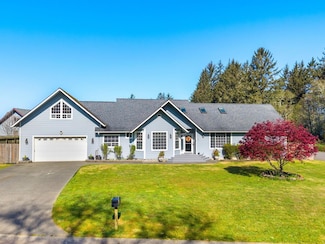 275 Lakeside Loop, Crescent City, CA 95531