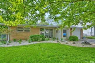 8716 N Picture Ridge Rd, Peoria, IL 61615