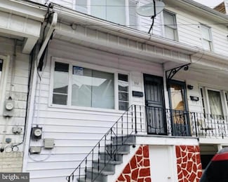 331 W Lloyd St, Shenandoah, PA 17976