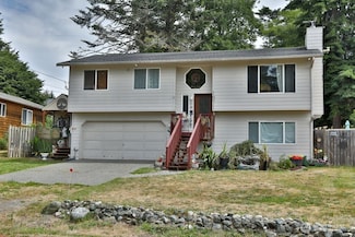 1271 Rickover Dr, Coupeville, WA 98239