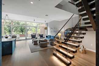 975 Memorial Dr Unit 211, Cambridge, MA 02138