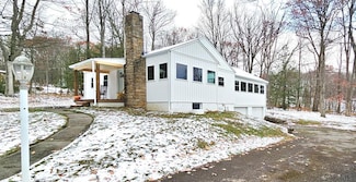 145 Mellott Dr, Johnstown, PA 15905