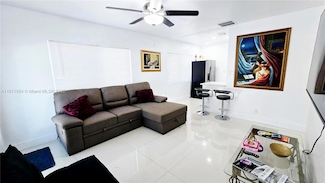 139 NW 14th Way, Dania, FL 33004
