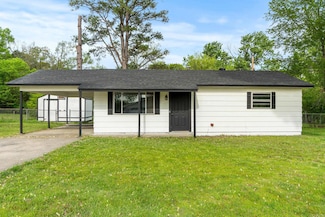 8 Pamela Ln, Conway, AR 72032