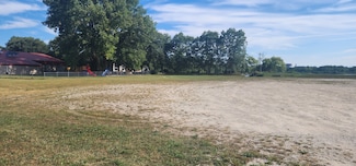 549 W Kennedy Rd, Braidwood, IL 60408