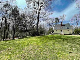 109 Mitchell Rd, Nottingham, NH 03290