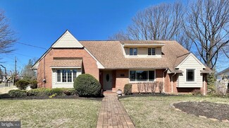 1001 Yurcisin St, Roebling, NJ 08554