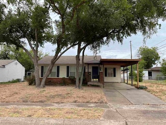 4300 McCutchen Ave, Wichita Falls, TX 76308