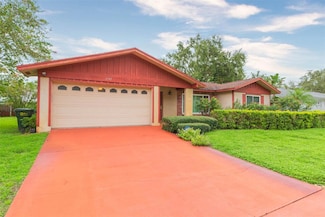 1145 Lanyard St, Palm Harbor, FL 34685