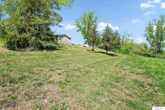 5107 Bauman Ave, Omaha, NE 68152