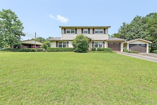 37 Richardson Dr, Daleville, AL 36322