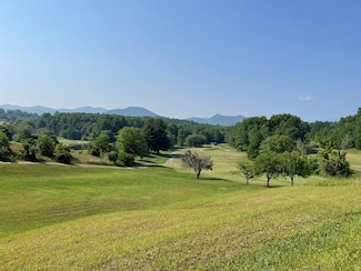 7K Mountain Harbour Dr, Hayesville, NC 28904