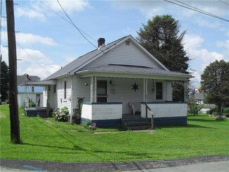 278 E Smithfield St, Mount Pleasant, PA 15666