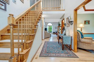 9246 Jug Street Rd NW, Pataskala, OH 43062
