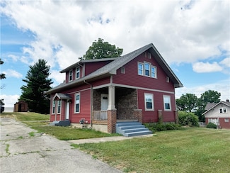 207 Redstone Furnace Rd, Uniontown, PA 15401