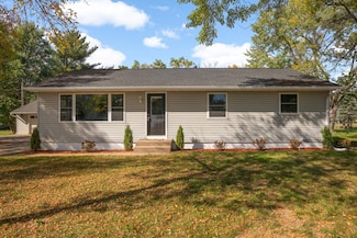 15240 Kangaroo St NW, Anoka, MN 55303