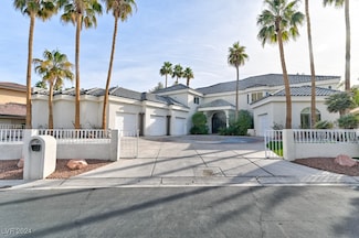 3160 Bel Air Dr, Las Vegas, NV 89109