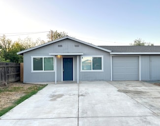 1118 W Brown Ave, Porterville, CA 93257