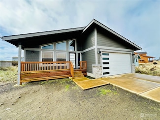 1263 Fleetwood Ave SW, Ocean Shores, WA 98569