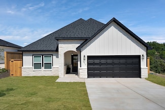 2806 NW 17th St, Fort Worth, TX 76106