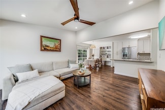 585 Mananai Place Unit 26U, Honolulu, HI 96818