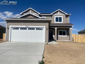 5404 Gannet Ln, Pueblo, CO 81008