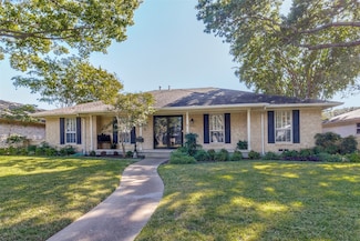 7342 Alto Caro Dr, Dallas, TX 75248