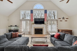 13 Scalise Dr, Columbia, CT 06237