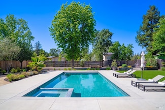 1195 Elm Ave, Sonoma, CA 95476