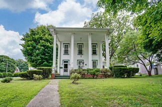 319 W Michigan St, Lagrange, IN 46761